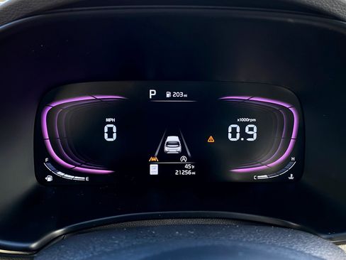 Used 2025 Kia Soul LX image 22