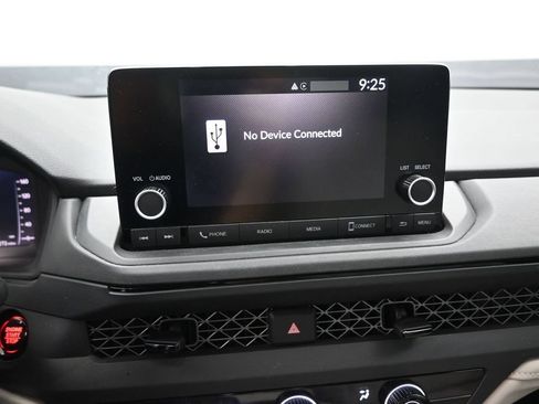 Used 2023 Honda Accord LX image 13