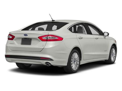 Used 2014 Ford Fusion SE w/ Equipment Group 502A image 2