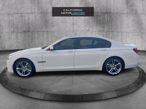 Used 2014 BMW 740Li image 8