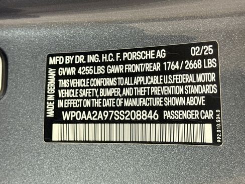 Certified 2025 Porsche 911 Carrera T RWD image 29