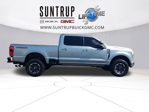 Used 2023 Ford F350 Lariat w/ Tremor Off-Road Package image 7