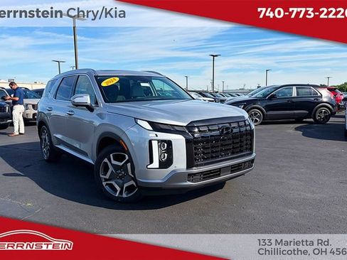Used 2024 Hyundai Palisade SEL AWD/4WD image 1