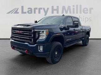 Used 2022 GMC Sierra 2500 AT4 w/ AT4 Premium Plus Package AWD/4WD video 1