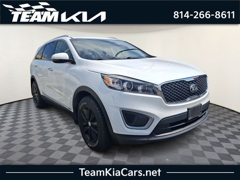 Used 2017 Kia Sorento AWD image 1