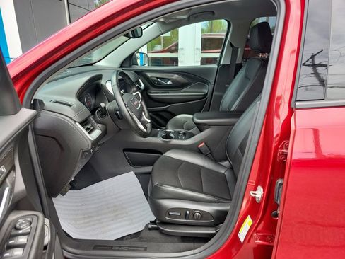 Certified 2023 GMC Terrain SLT AWD/4WD image 5