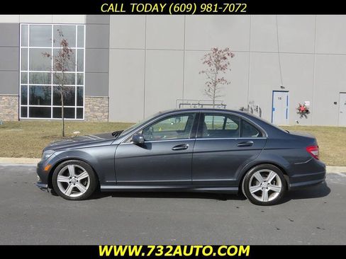 Used 2011 Mercedes-Benz C 300 C 300 Sport 4MATIC AWD 4dr Sed image 2