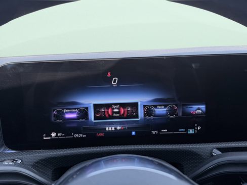 Used 2025 Mercedes-Benz CLA 250 image 76