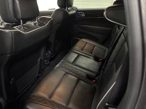 Used 2020 Jeep Grand Cherokee Summit AWD/4WD image 17