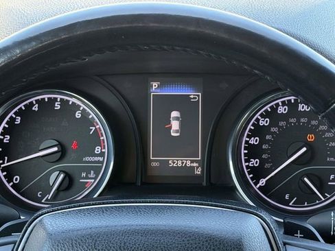 Used 2020 Toyota Camry SE image 24