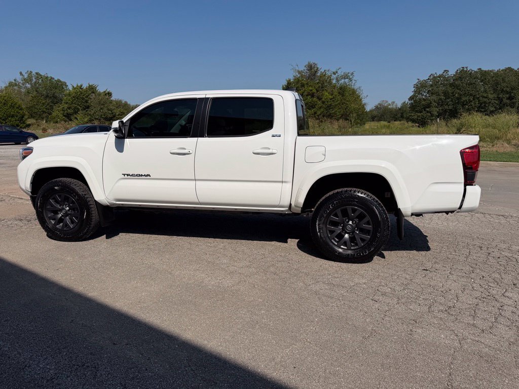 Certified 2023 Toyota Tacoma SR5 w/ Technology Package AWD/4WD image 14