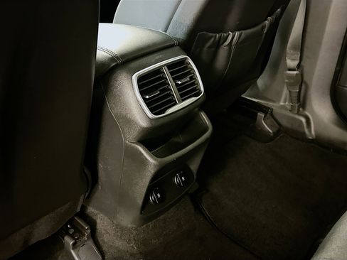 Used 2020 Hyundai Santa Fe SEL w/ Cargo Package image 27