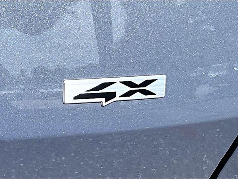 Used 2025 Kia Sportage LX AWD/4WD image 10