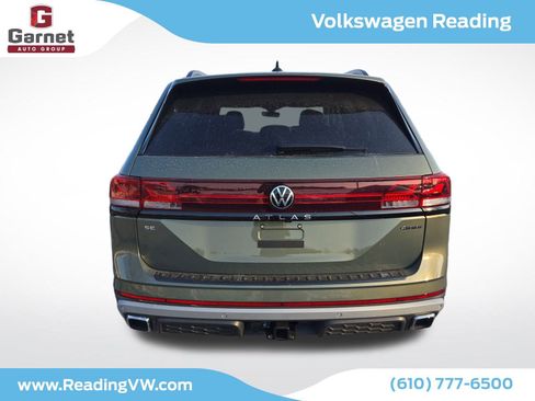 New 2026 Volkswagen Atlas Peak Edition image 4