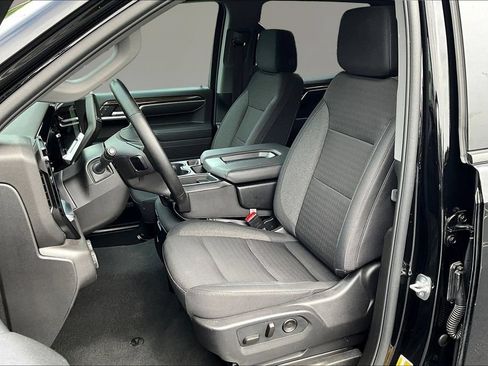 Used 2026 Chevrolet Silverado 1500 LT AWD/4WD image 19