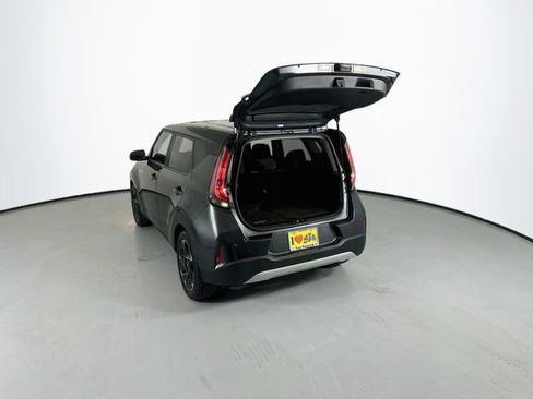 Used 2024 Kia Soul EX FWD image 25