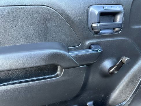 Used 2018 GMC Sierra 2500 Base image 11