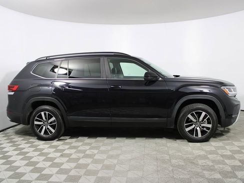 Used 2022 Volkswagen Atlas SE image 40