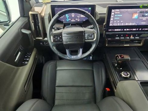 Used 2025 GMC Hummer EV 3X w/ LPO, Illumination Package AWD/4WD image 38