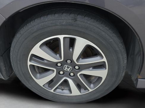 Used 2015 Honda Odyssey Touring image 25