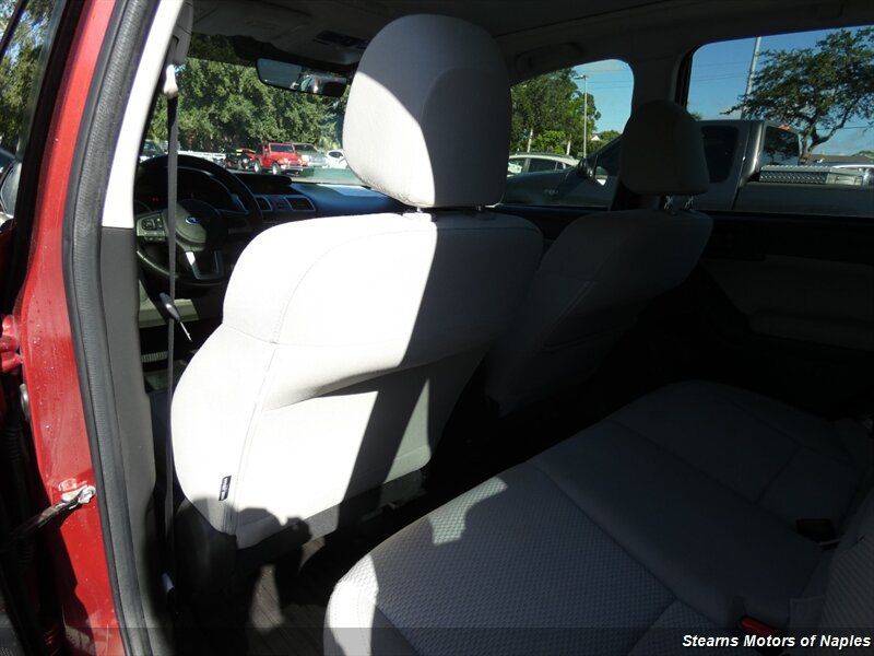 Used 2017 Subaru Forester 2.5i Premium w/ All-Weather Package AWD/4WD image 44