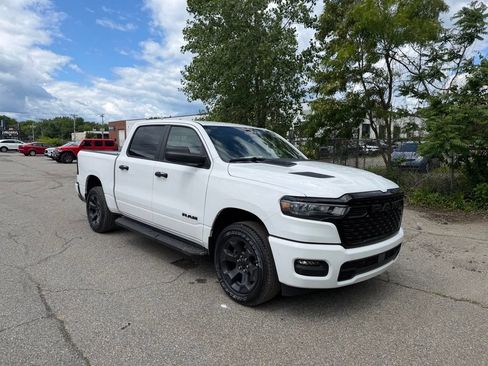 New 2026 RAM 1500 Express AWD/4WD image 7