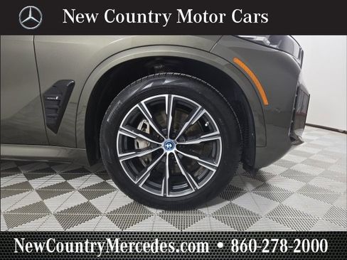 Used 2024 BMW X5 xDrive50e w/ M Sport Package image 2