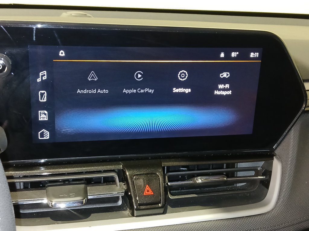 Used 2025 Chevrolet TrailBlazer LT AWD/4WD image 21