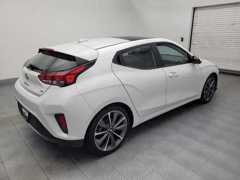 Used 2020 Hyundai Veloster 2.0 Premium image 10