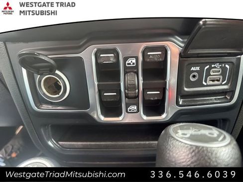 Used 2019 Jeep Wrangler Unlimited Sahara w/ Safety Group image 21