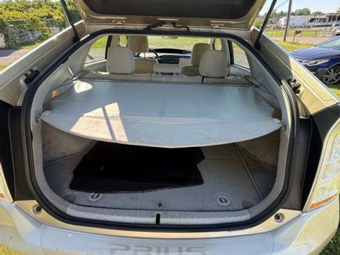 Used 2011 Toyota Prius Three FWD image 17