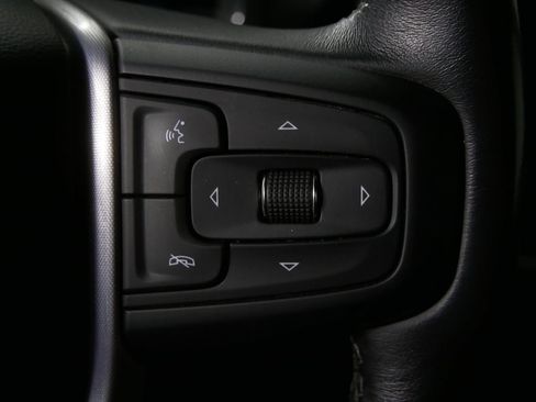 Used 2022 GMC Sierra 1500 SLE AWD/4WD image 19