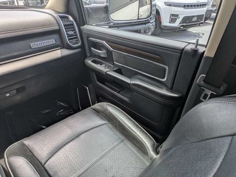 Used 2022 RAM 2500 Laramie AWD/4WD image 17