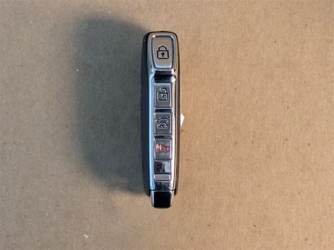 Used 2024 Kia Sportage SX image 40