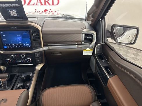 New 2025 Ford F150 King Ranch w/ FX4 Off-Road Package image 18