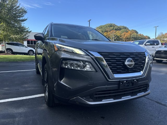 Used 2023 Nissan Rogue SL w/ SL Premium Package AWD/4WD image 18
