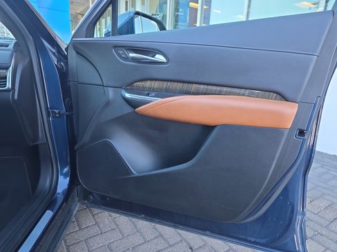 Used 2019 Cadillac XT4 Premium Luxury image 34