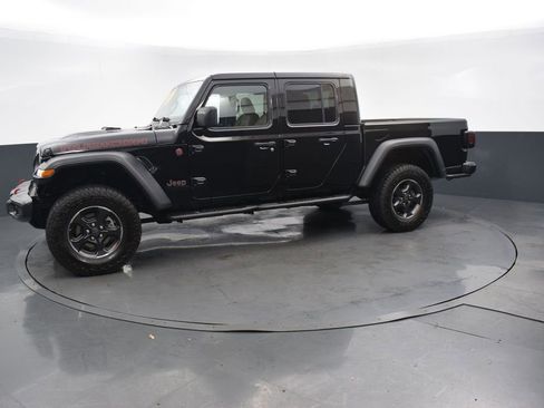 Used 2023 Jeep Gladiator Rubicon w/ Cold Weather Group image 7