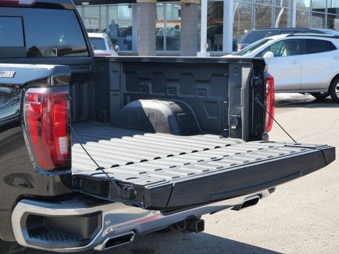Used 2021 GMC Sierra 1500 SLT w/ SLT Convenience Package image 23