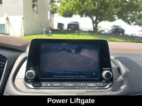 Used 2023 Nissan Rogue SV w/ SV Premium B Package AWD/4WD image 17