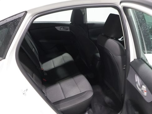 Used 2024 Kia Forte LXS FWD image 20