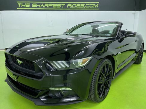 Used 2017 Ford Mustang GT Premium image 5