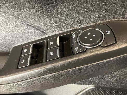 Used 2022 Ford Escape SE w/ Convenience Package image 12