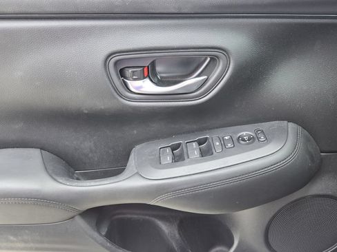 Used 2024 Honda HR-V LX image 25
