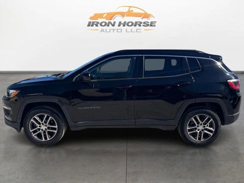 Used 2017 Jeep Compass Latitude w/ Popular Equipment Group image 8