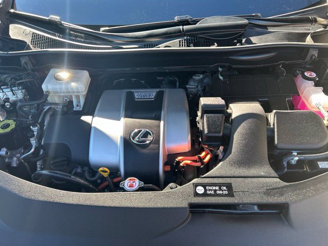 Used 2022 Lexus RX 450h F Sport w/ Cold Area Package (CT) AWD/4WD image 9