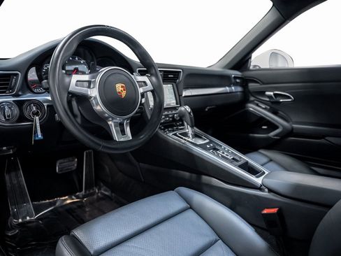 Used 2016 Porsche 911 Carrera 4S image 40
