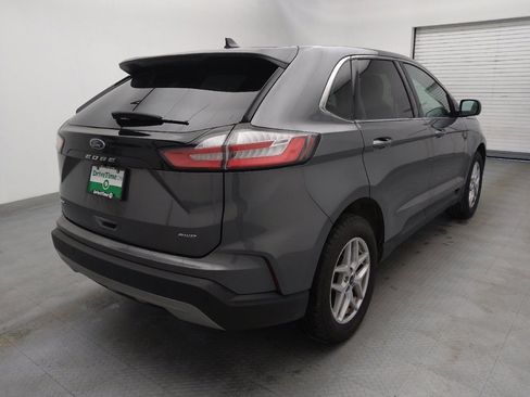 Used 2024 Ford Edge SEL image 9