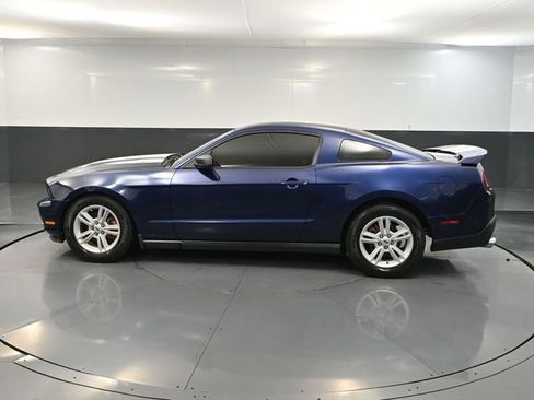 Used 2012 Ford Mustang Coupe image 10