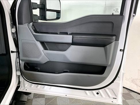Used 2024 Ford F250 XLT image 24